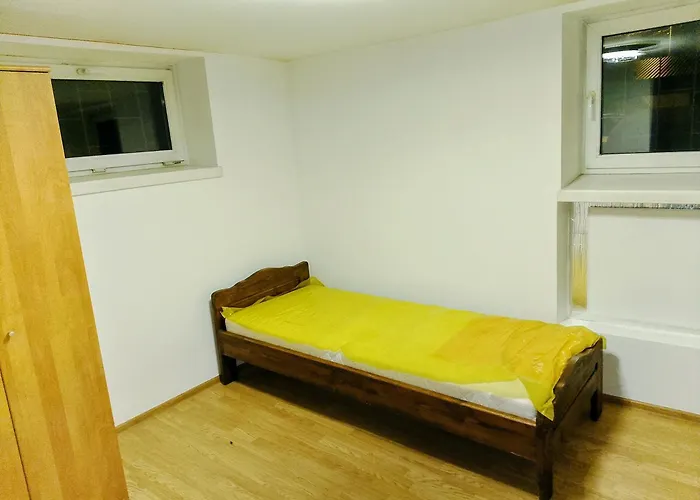 Budget & Cosy كراكوفيا